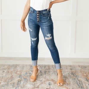 Judy Blue Button-Rise Springtime Jeans (13/31)